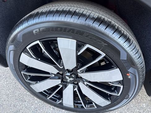 New 2026 Mitsubishi Outlander SE image 12