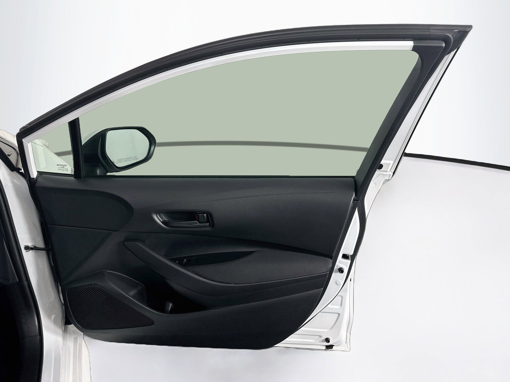 Used 2025 Toyota Corolla LE FWD image 30