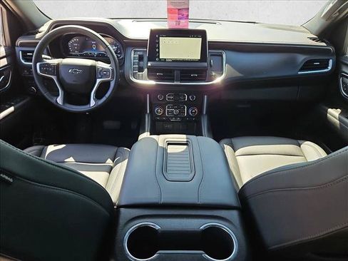 Used 2024 Chevrolet Tahoe Z71 AWD/4WD image 19