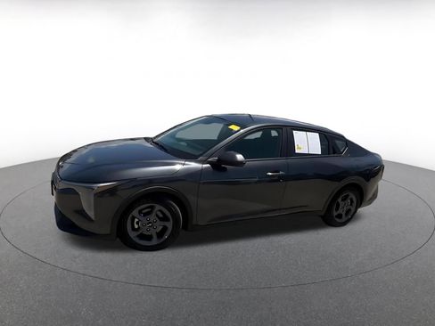 Used 2025 Kia K4 FWD image 9