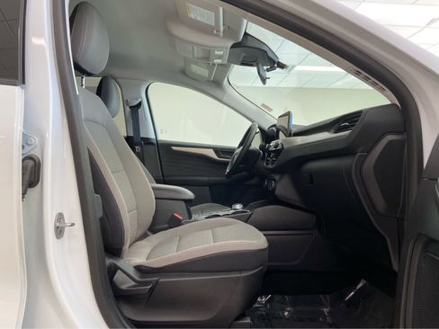 Used 2022 Ford Escape SE w/ Convenience Package image 18