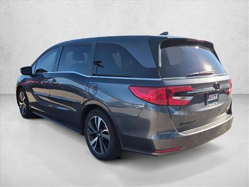 Used 2024 Honda Odyssey Touring image 7