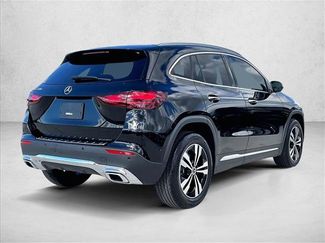 Used 2025 Mercedes-Benz GLA 250 video 2