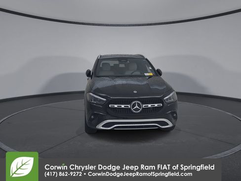 Used 2025 Mercedes-Benz GLA 250 4MATIC image 5