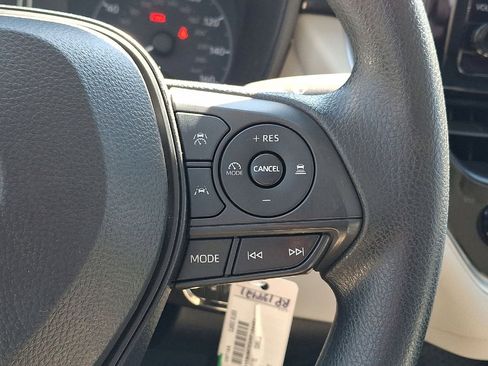 Used 2024 Toyota Corolla LE FWD image 18