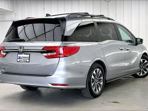 Certified 2023 Honda Odyssey EX-L image 12