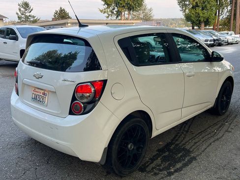 Used 2013 Chevrolet Sonic LS FWD image 5