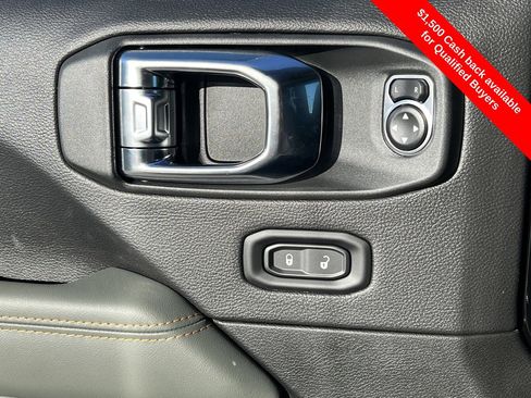 New 2026 Jeep Gladiator Mojave image 18