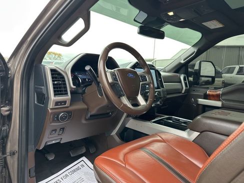 Used 2022 Ford F250 King Ranch w/ King Ranch Ultimate Package image 13
