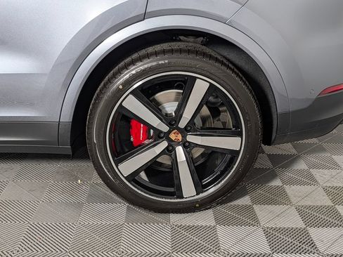 New 2026 Porsche Cayenne S AWD/4WD image 12