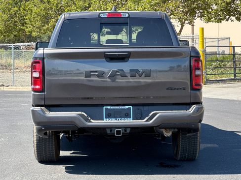 New 2026 RAM 1500 Express AWD/4WD image 4