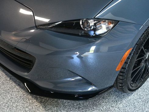Used 2020 MAZDA MX-5 Miata RF Club w/ Brembo/BBS Recaro Package RWD image 17