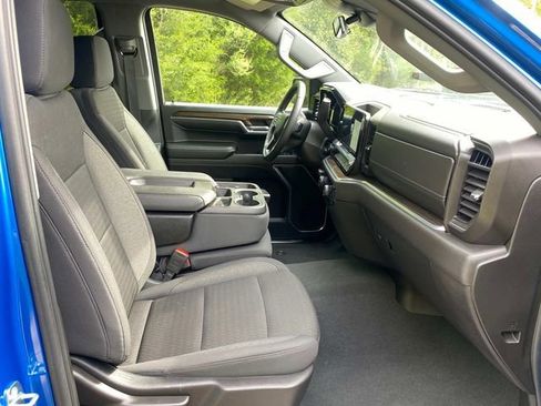 Used 2024 Chevrolet Silverado 1500 RST w/ Z71 Off-Road Package image 35