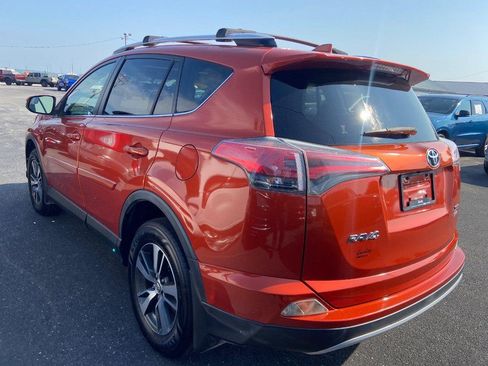Used 2016 Toyota RAV4 XLE w/ Protection Package AWD/4WD image 4