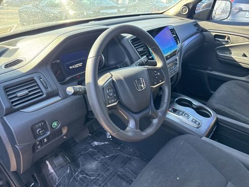 Used 2022 Honda Pilot Sport image 21