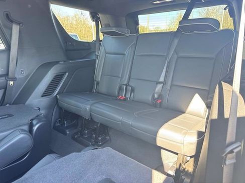 Certified 2025 GMC Yukon Elevation RWD image 17