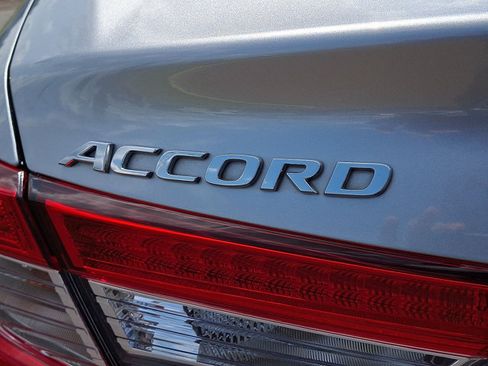 Used 2020 Honda Accord EX-L image 25