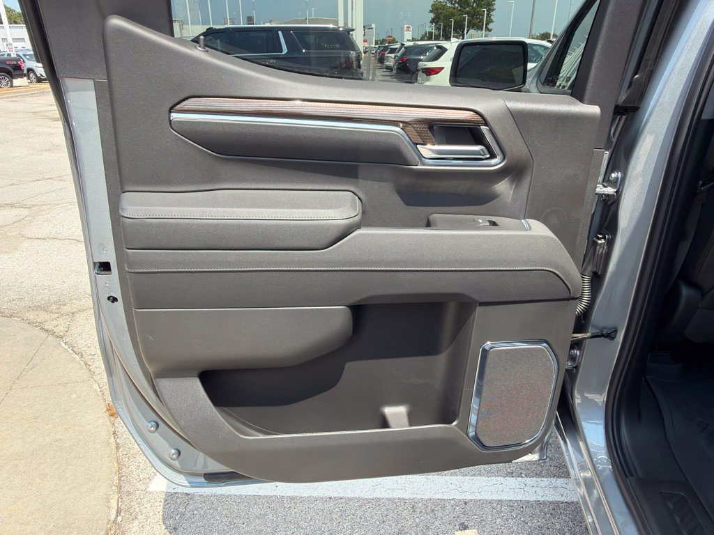 New 2026 Chevrolet Silverado 1500 RST AWD/4WD image 18
