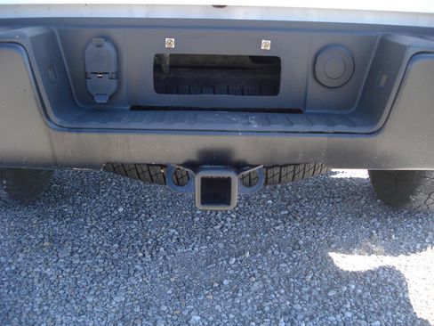 Used 2016 Chevrolet Silverado 1500 W/T w/ Trailering Package image 10