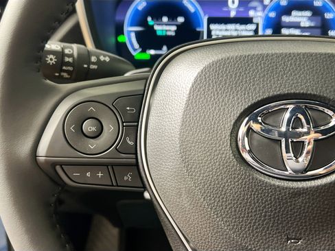 New 2026 Toyota Corolla Cross XSE image 18