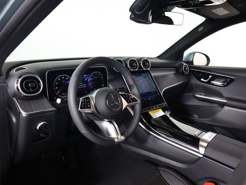 Used 2026 Mercedes-Benz GLC 300 4MATIC image 24