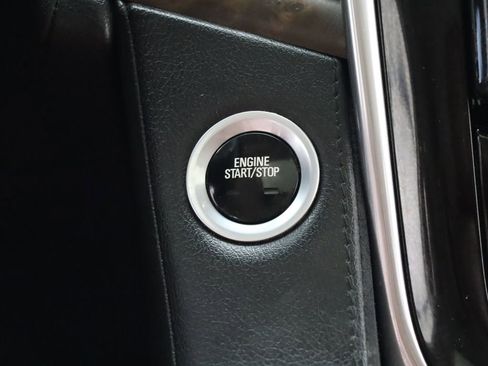 Used 2016 Cadillac Escalade Premium AWD/4WD image 20
