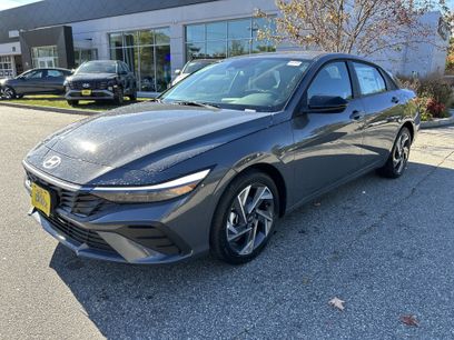 New 2025 Hyundai Elantra Sport w/ Cargo Package