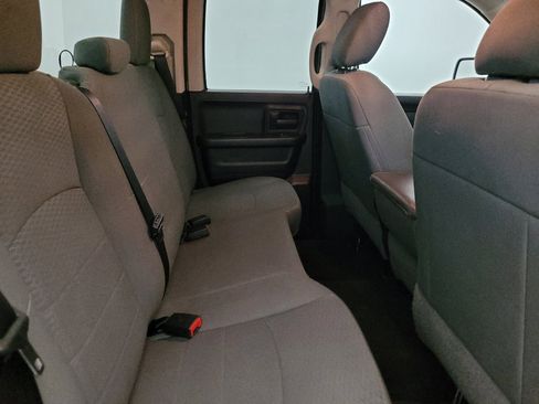 Used 2017 RAM 1500 Express AWD/4WD image 19