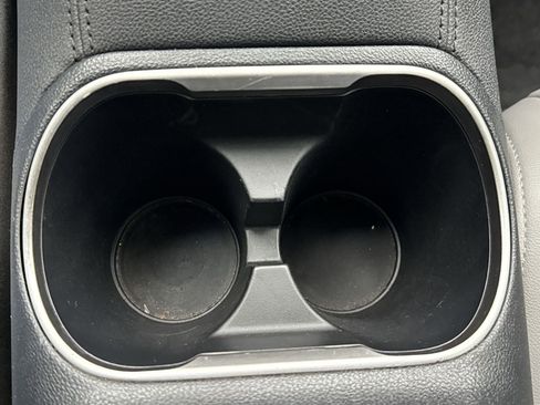 Used 2022 Subaru Legacy Limited image 35