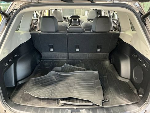 Used 2022 Subaru Forester Touring image 29