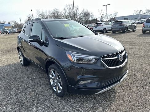 Used 2018 Buick Encore Premium w/ Experience Buick Package image 11