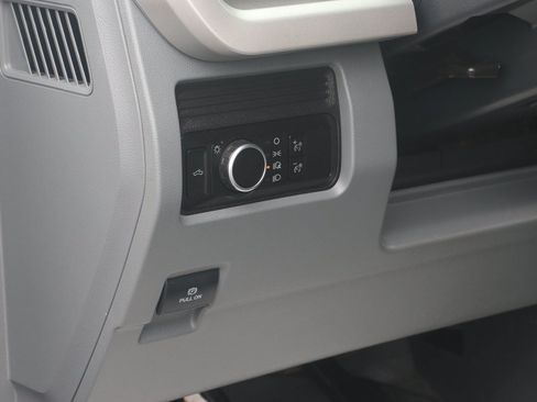 Used 2025 Ford F250 XL w/ XL Off-Road Package AWD/4WD image 11
