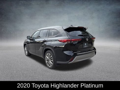 Used 2020 Toyota Highlander Platinum image 3