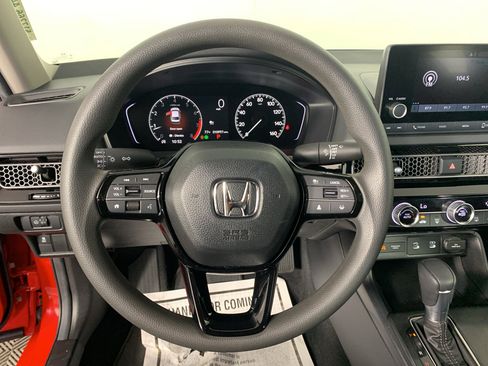 Used 2025 Honda Civic LX image 22