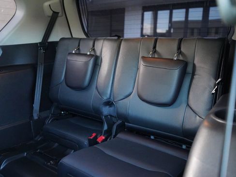 Used 2018 Lexus GX 460 AWD/4WD image 18