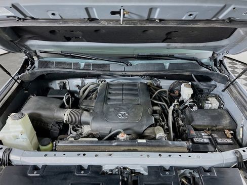 Used 2020 Toyota Tundra SR5 image 28