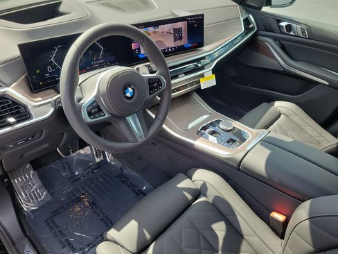 New 2026 BMW X5 sDrive40i w/ M Sport Package RWD image 18