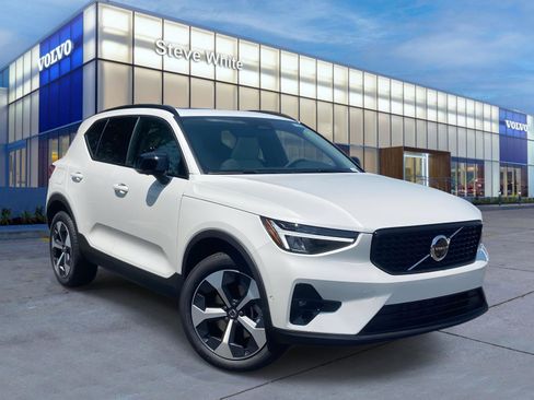 New 2026 Volvo XC40 B5 Plus w/ Protection Package Premier image 1