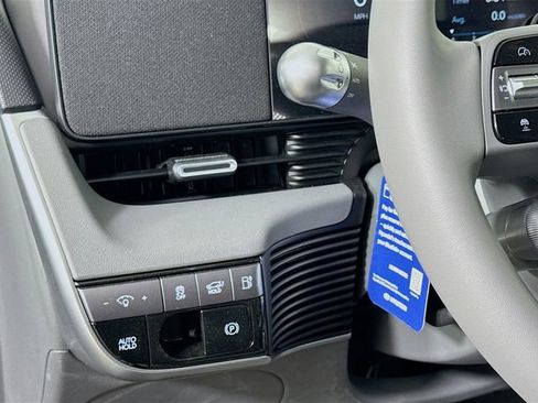 New 2026 Hyundai Ioniq 5 SEL AWD/4WD image 19