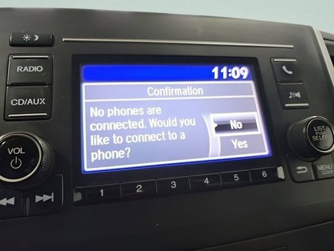 Used 2016 Honda Pilot LX image 5