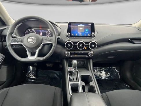 Used 2024 Nissan Sentra SV image 14