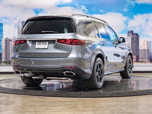 Used 2026 Mercedes-Benz GLS 450 4MATIC image 8