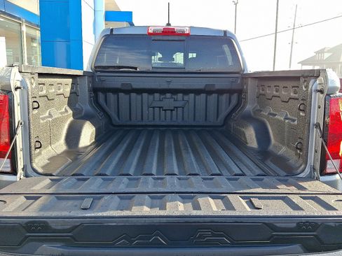 Used 2023 Chevrolet Colorado Trail Boss w/ Safety Package image 27