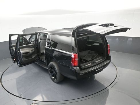 Used 2020 Chevrolet Suburban LT image 69