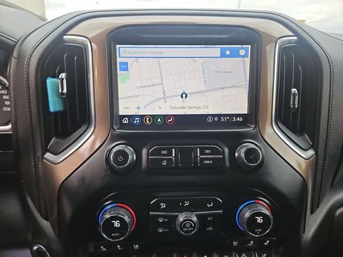 Used 2023 Chevrolet Silverado 2500 High Country w/ Z71 Off-Road Package AWD/4WD image 19