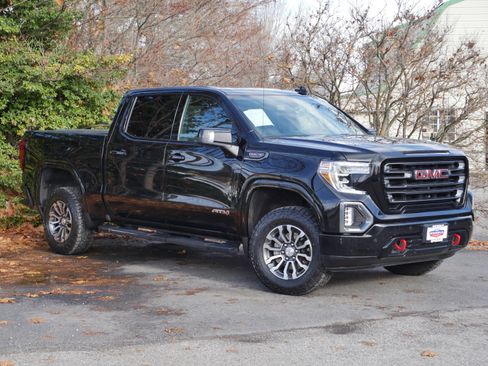 Used 2019 GMC Sierra 1500 AT4 w/ Off Road Performance Package image 36