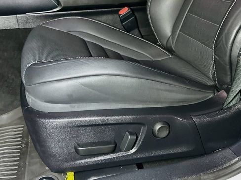 Used 2022 Lexus IS 350 F Sport AWD/4WD image 19