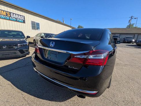 Used 2016 Honda Accord LX image 16