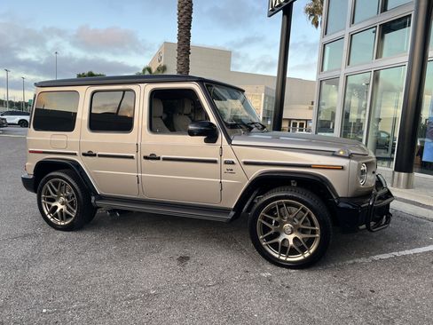 New 2026 Mercedes-Benz G 63 AMG 4MATIC image 9