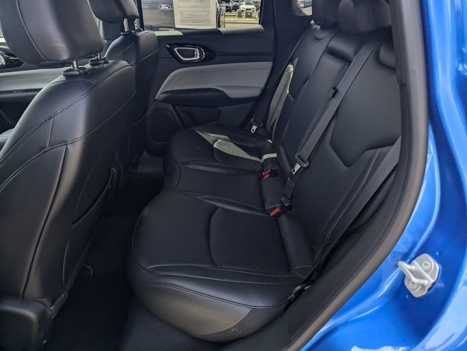 Used 2024 Jeep Compass Limited AWD/4WD image 8